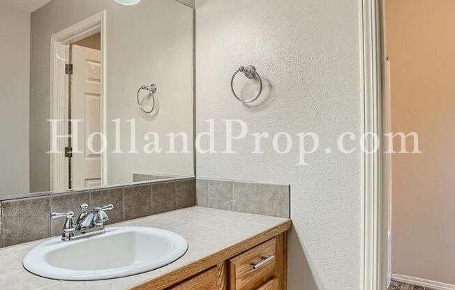 2 beds, 2.5 baths, $2,295