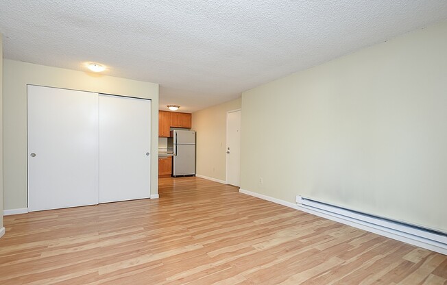 2 beds, 1 bath, 765 sqft, $2,295, Unit 108