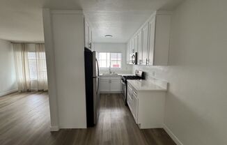 1 bed, 1 bath, 700 sqft, $2,399