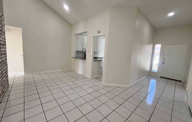 3 beds, 2 baths, $2,000