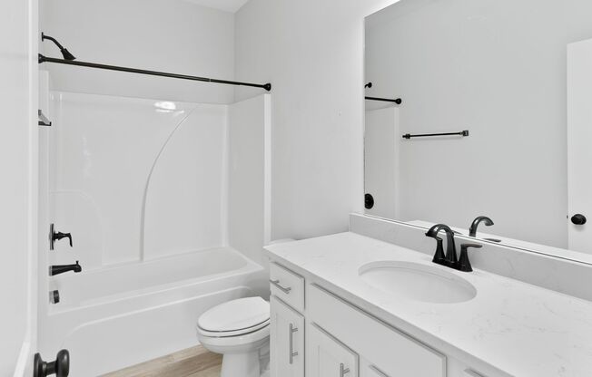 Charming 3BR/2BA Home Near LSU – Available April 4th!
