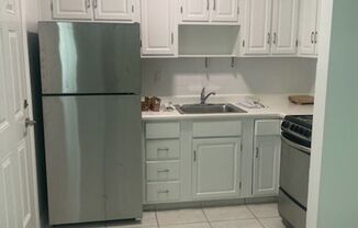 1 bed, 1 bath, $1,800, Unit # I 7