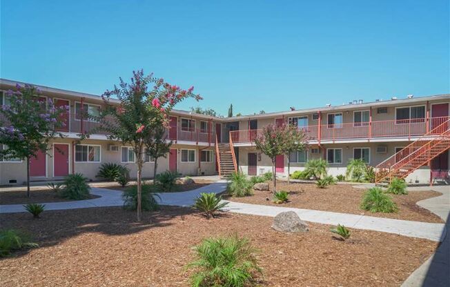 1 bed, 1 bath, 650 sqft, $1,350, Unit 5325-93