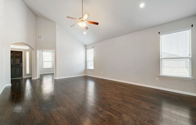 428 LONGHORN CAVERN RD, LEANDER TX 78641