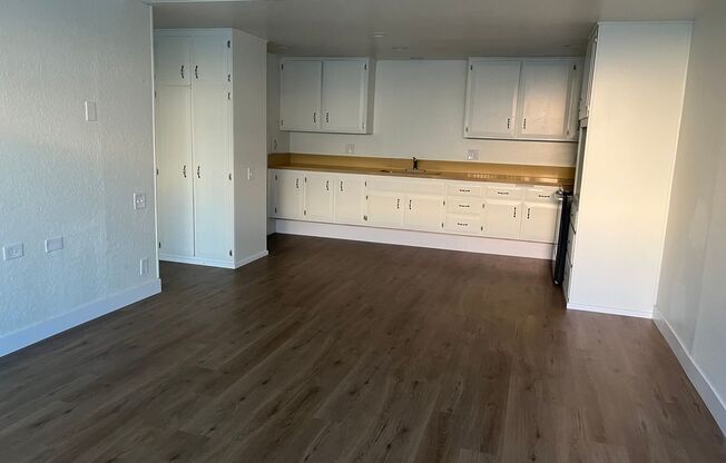 1 bed, 1 bath, 640 sqft, $2,175, Unit V