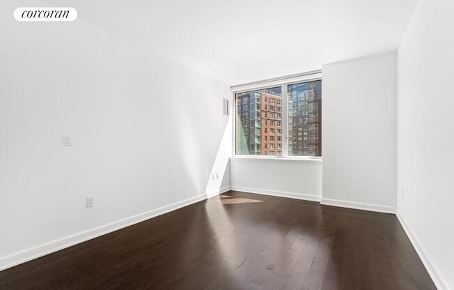1 bed, 1 bath, 729 sqft, $6,150, Unit 10B