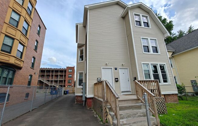 15-17 Greenwich St
