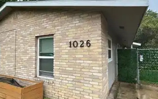 1026 EDISON 