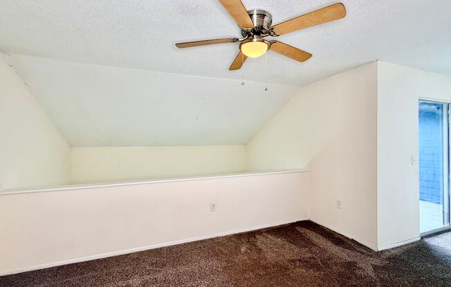 1 bed, 1.5 baths, 778 sqft, $1,245