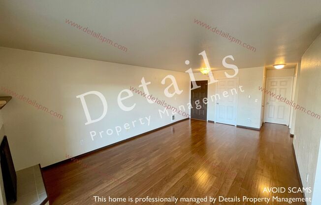 Nicely updated 2 bedroom/1.75 bath View Condo near Ferry & Naval Base Kitsap