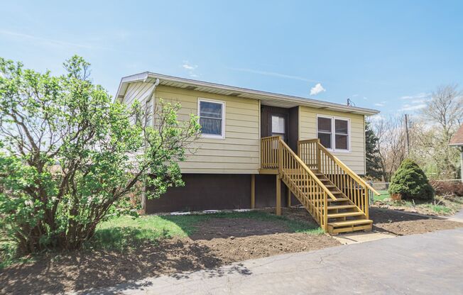 2 bed 1 bath home in Wheeler