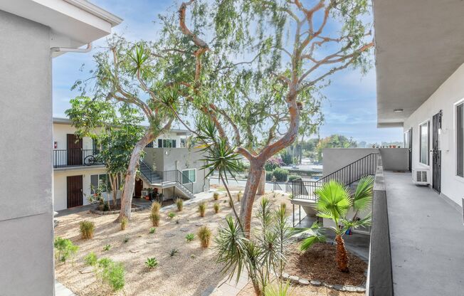 1655-1701 West Malvern Avenue