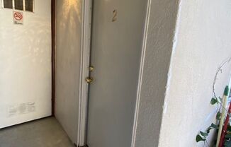 2 beds, 1 bath, 800 sqft, $2,350, Unit Unit 2