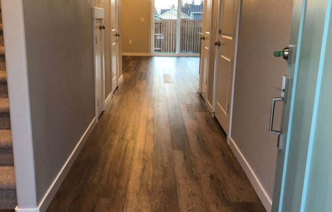 3 Bedroom 2.5 Bath with Attached Garage