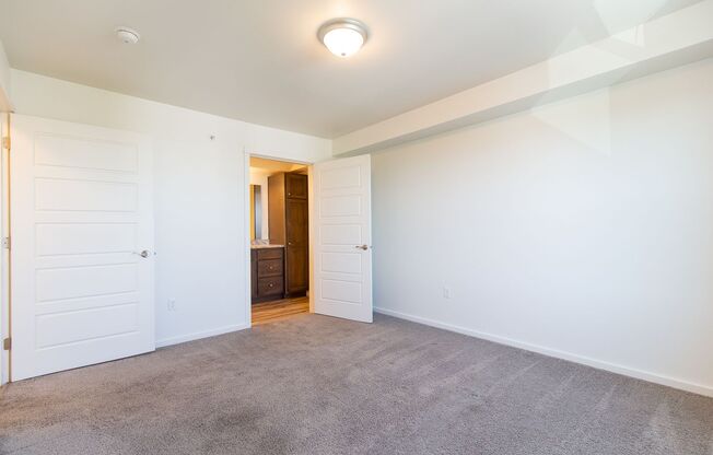4 beds, 4 baths, 1,709 sqft, $3,300, Unit 116-107