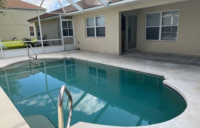 Matanzas Woods Pool Home with Pool Bath!