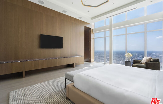 6 beds, 9.5 baths, 19,313 sqft, $80,000, Unit PH