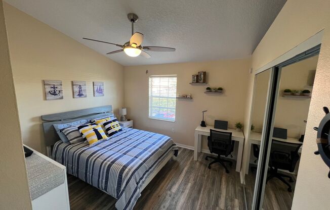 2 beds, 2.5 baths, $3,300, Unit APT 108