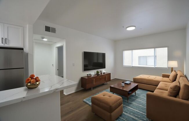 1 bed, 1 bath, 650 sqft, $2,195, Unit 104