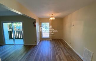2012 Maywood Street