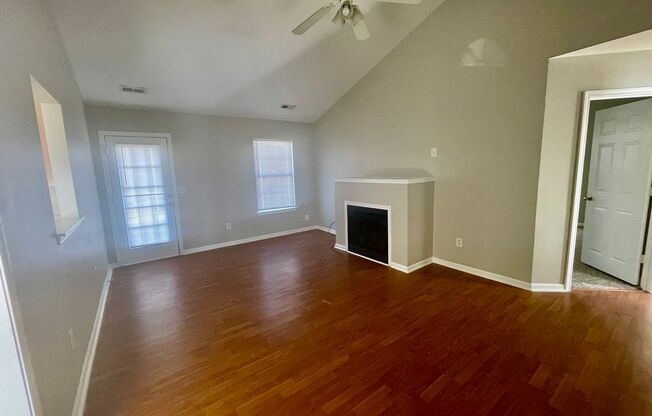 Adorable 3 bedroom 2 bath home . Located in the Firestone-Garden Park nieghborhood