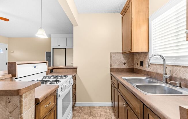 Studio, 1 bath, 335 sqft, $1,495, Unit A9