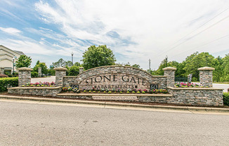 Stone Gate Apartments