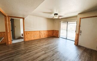 2 beds, 2 baths, $1,100, Unit APARTMENT 90