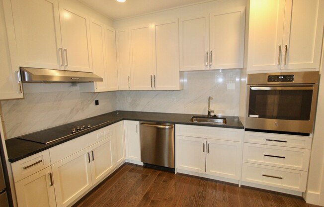 1 bed, 1 bath, 621 sqft, $2,950, Unit 213