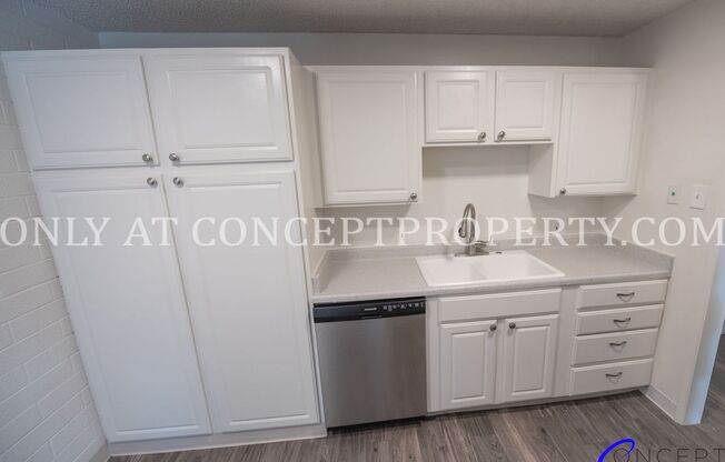 1 bed, 1 bath, 687 sqft, $1,149, Unit 105