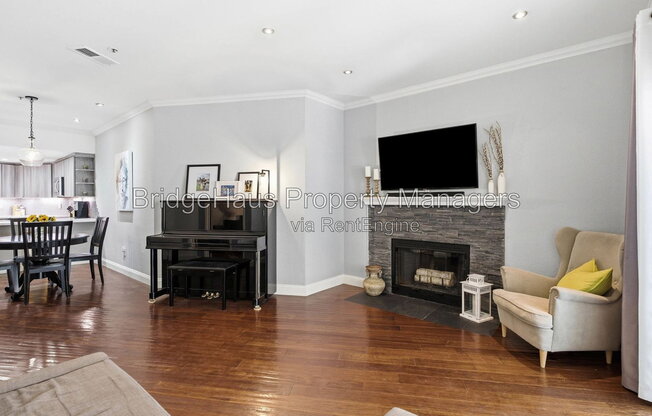 2 beds, 2 baths, 1,198 sqft, $3,650, Unit 204