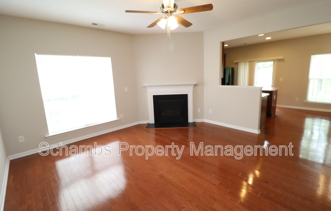 110 FANWOOD CT