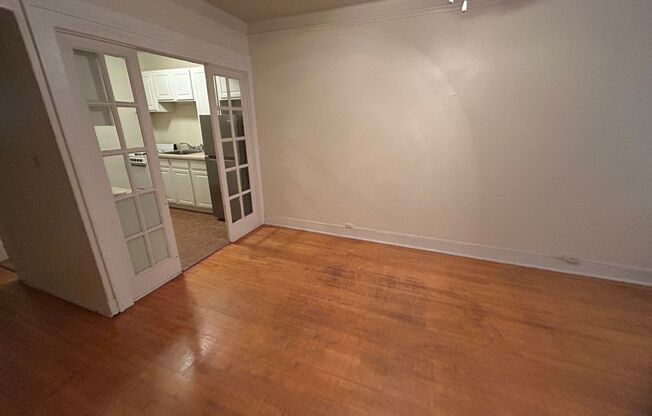1 bed, 1 bath, $1,075, Unit 3