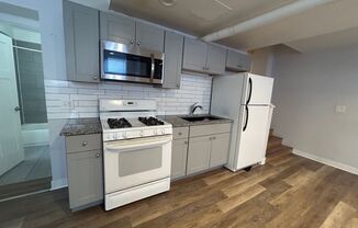 Studio, 1 bath, 600 sqft, $1,300, Unit 4826H-G