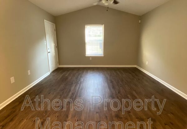 107 CAMERON CT