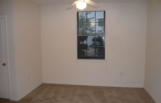 2 beds, 1 bath, $1,595, Unit ORANGE COUNTY