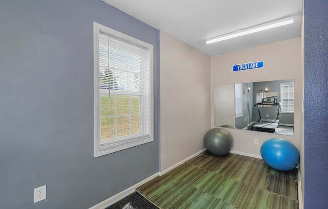Apartments with a yoga studio in Kalamazoo