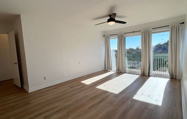 2 Bedroom, 2 Bath Condo in Bay Ho with Beautiful Bay & Sunset Views