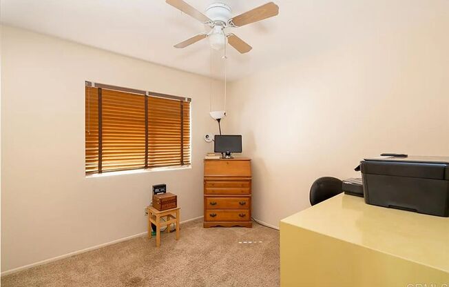 3 Bedroom Mira Mesa Home (with a pool!)