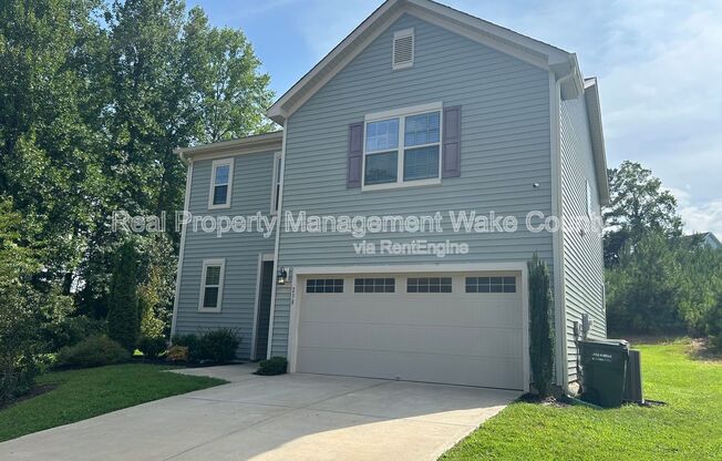 238 LYNN DR