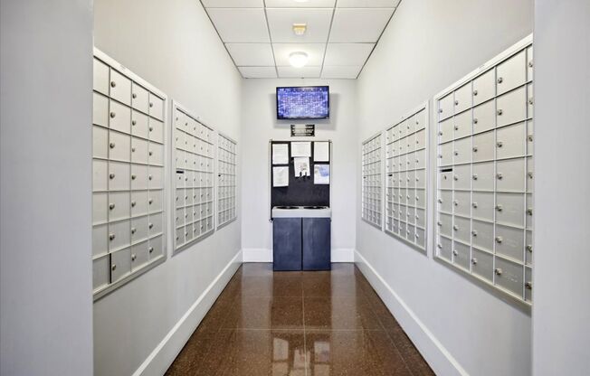 1 bed, 1 bath, $2,100, Unit UNIT #N 604