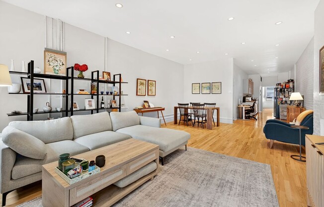 44 West 17th Street