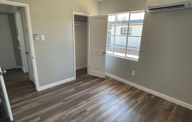 2 beds, 1 bath, $1,250, Unit Forg2126B