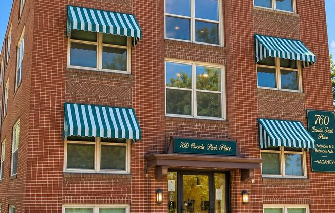 Charming Highland Park | Pet-Friendly Apartments Near Ford Parkway ~ Central A/C and Off Street Parking Available