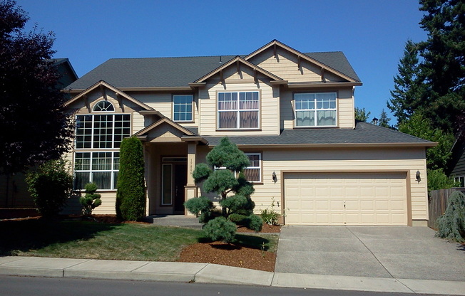 Beautiful 4 Bedroom Home in The Westridge Neighborhood of Camas - 19806 SE 4th Way