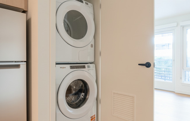 Studio, 1 bath, 354 sqft, $1,625, Unit 303 MFTE