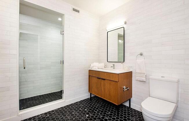 2 beds, 2 baths, 1,225 sqft, $8,058, Unit 2702