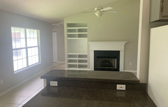 3 bedroom 2 bath home in Mentone