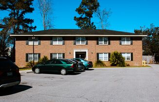 1 bed, 1 bath, 466 sqft, $1,250, Unit C7