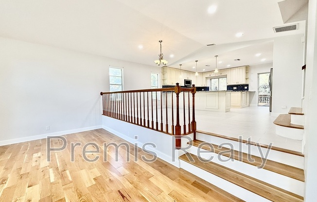 957 WEATHERSFIELD DR